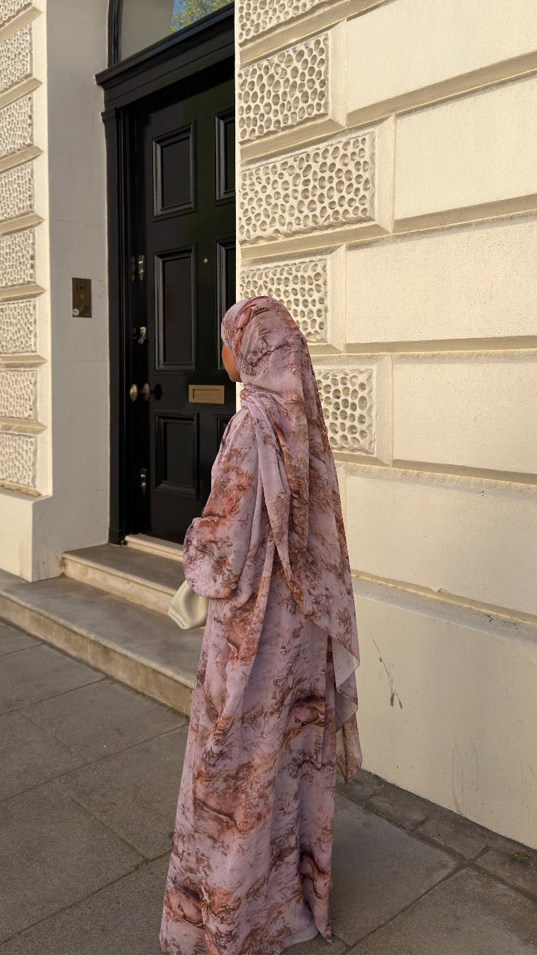 Water colour abaya in pink