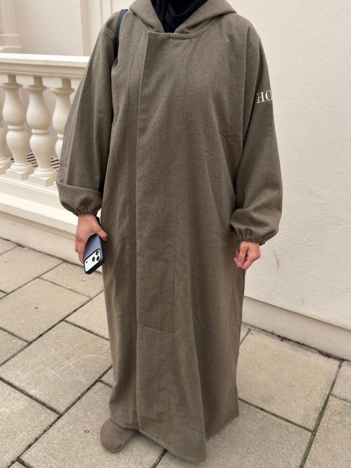 Hooded abaya khaki