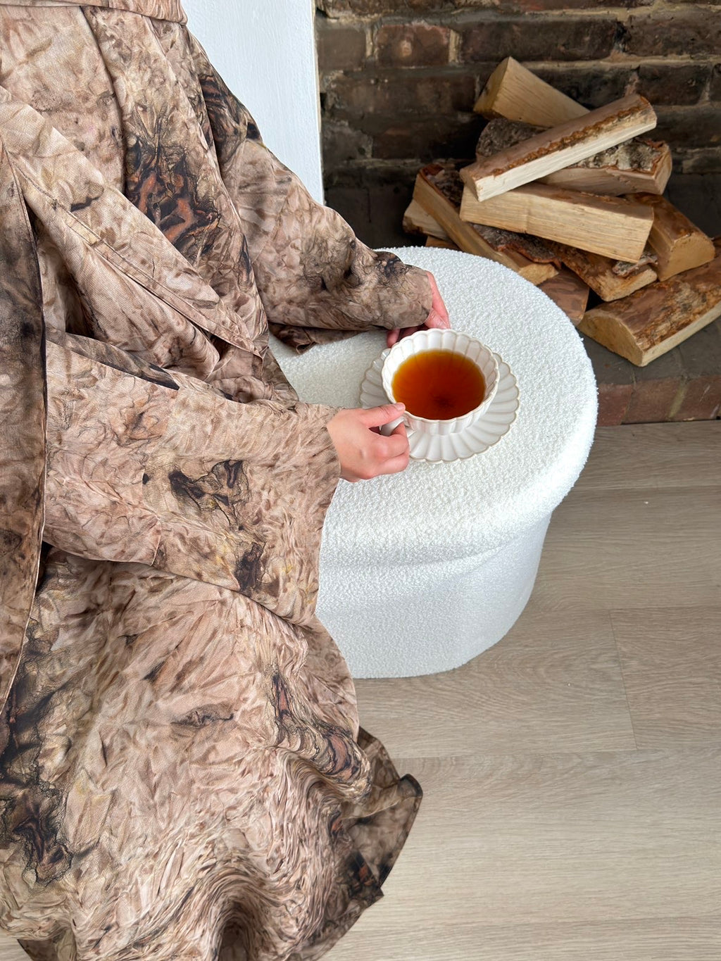 Printed abaya in brown