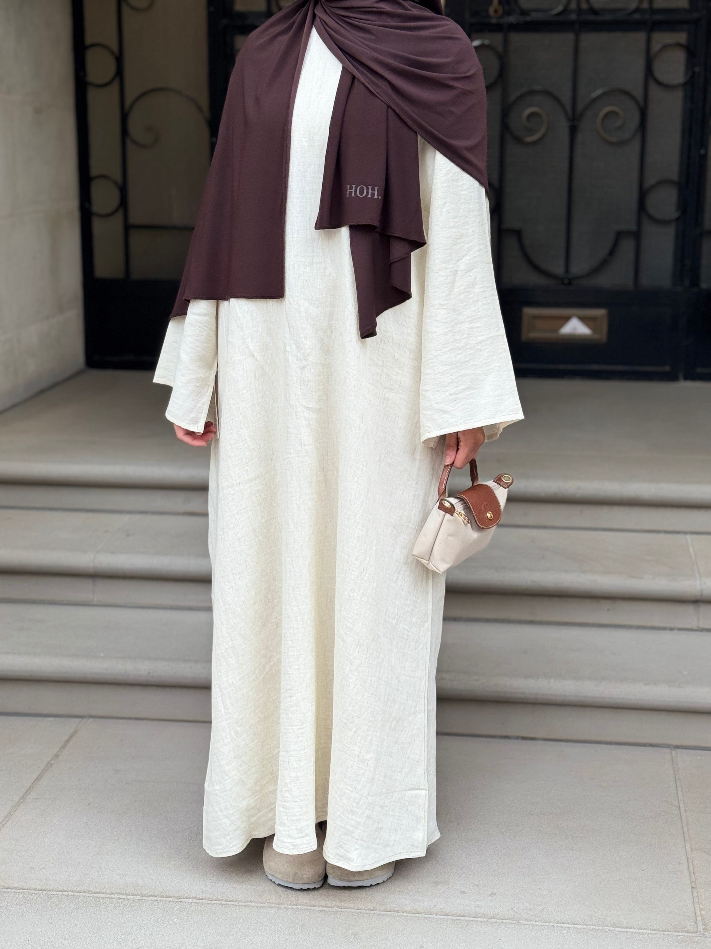 Classic Linen closed abaya