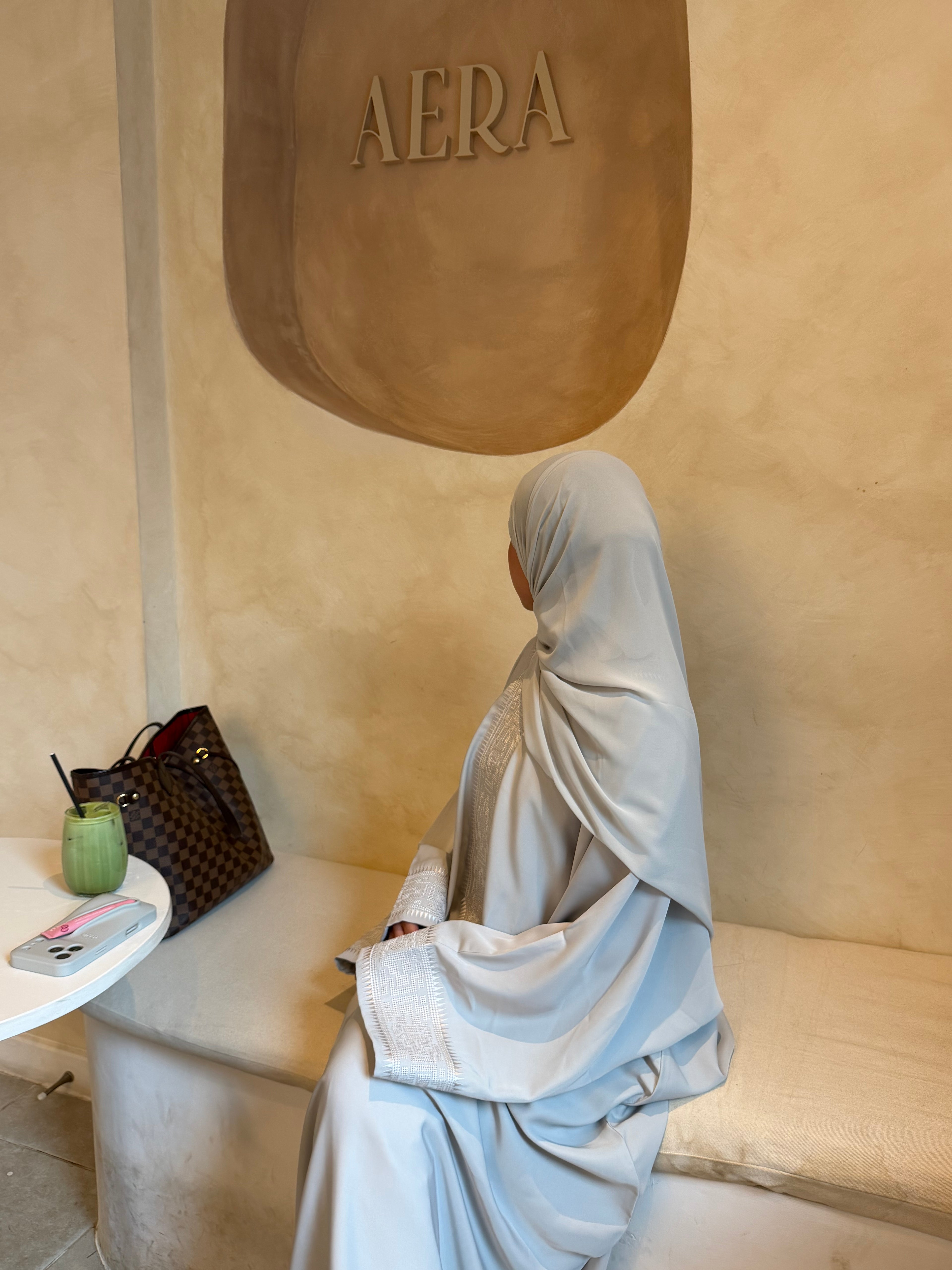 Khayraat in light grey