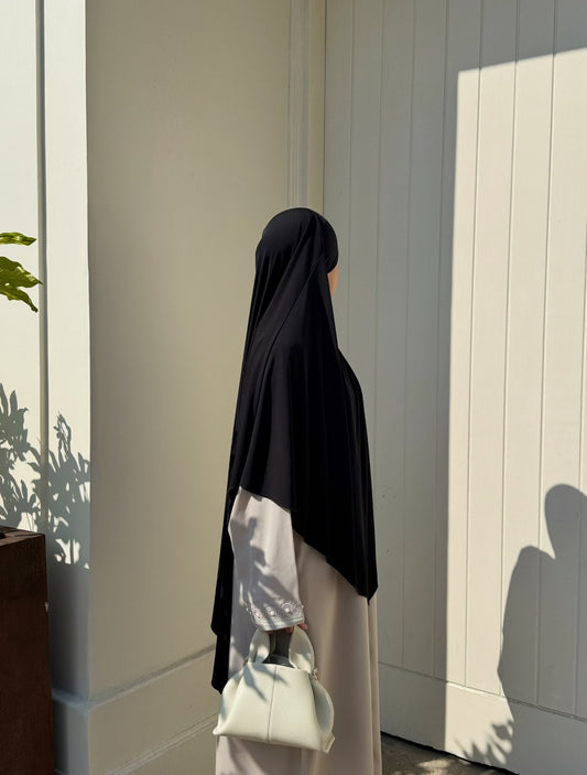 Black jersey khimar