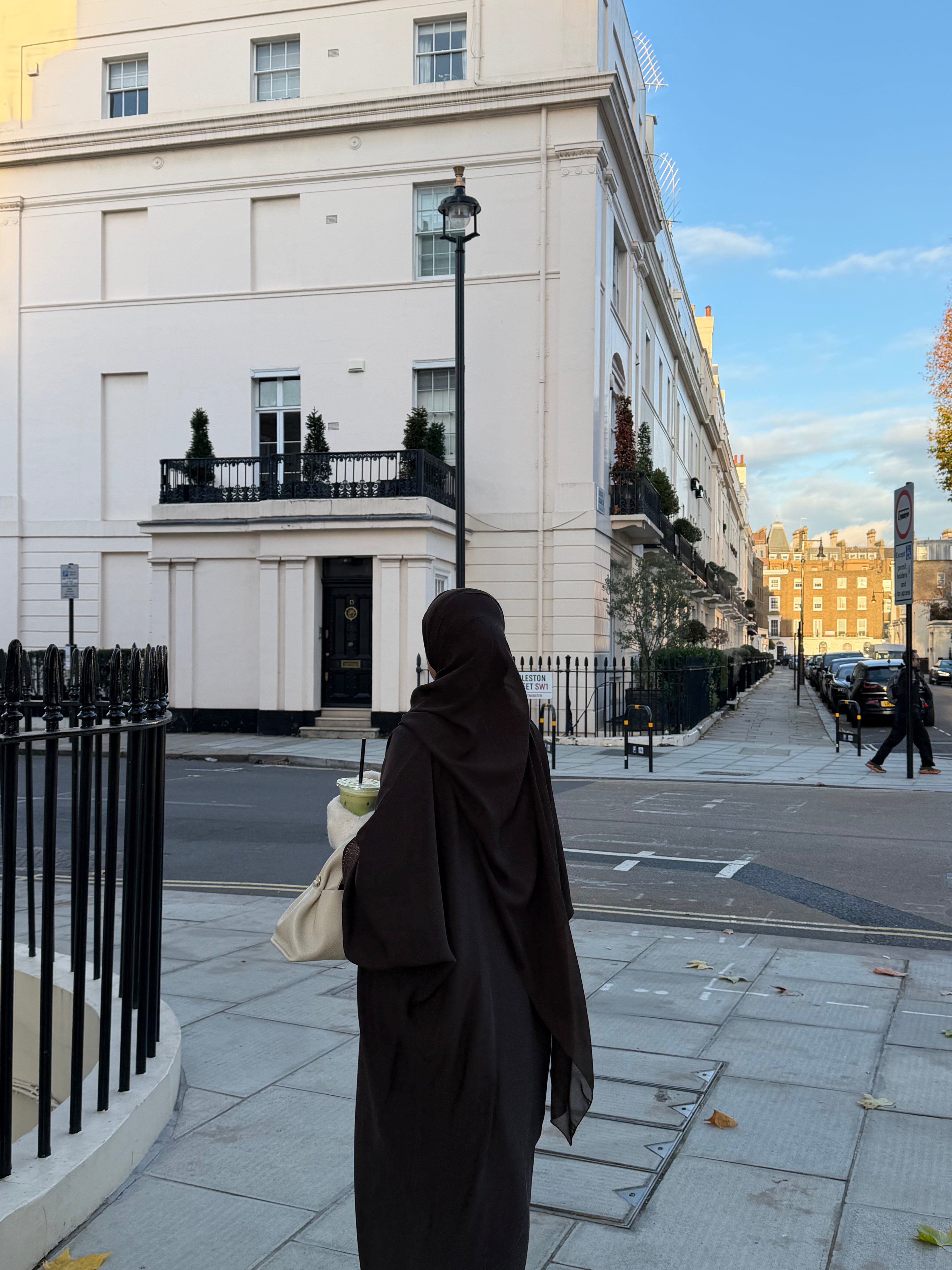 Khayraat in dark brown