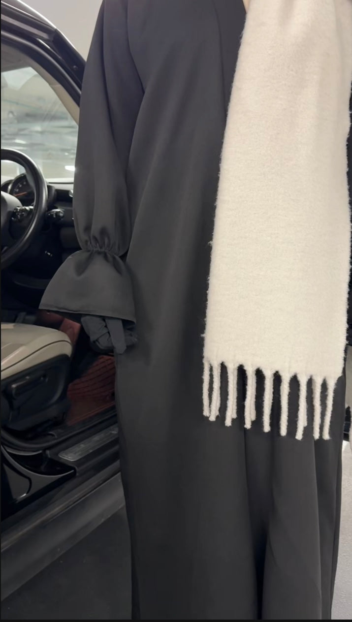 Ruffle sleeve open abaya in black
