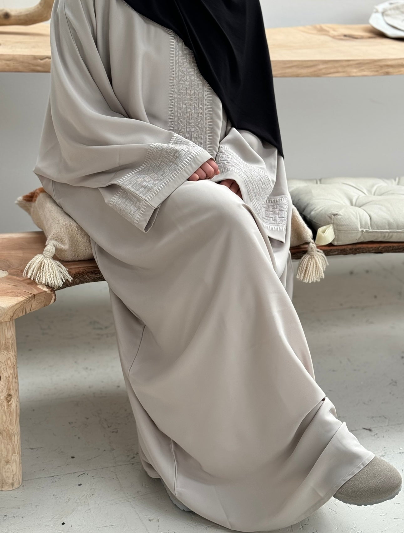 Khayraat in stone grey