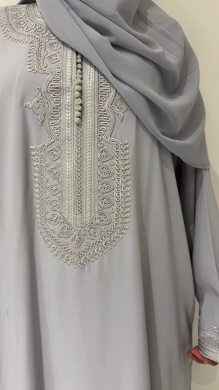 KHAYR in Cloud grey