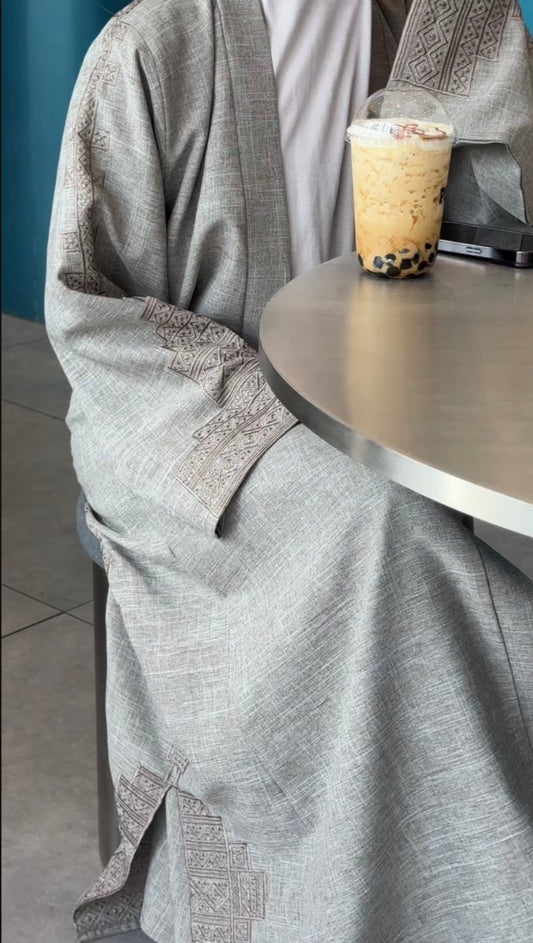 Sahara in taupe