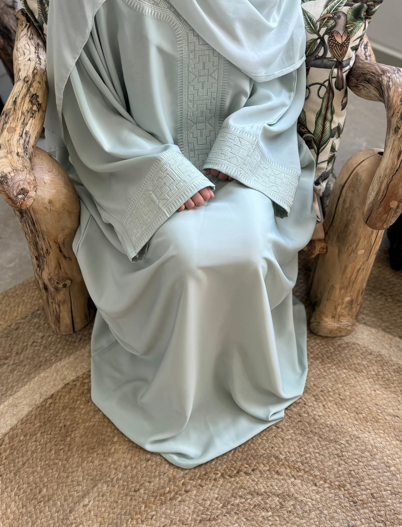 Pastel green Khayraat