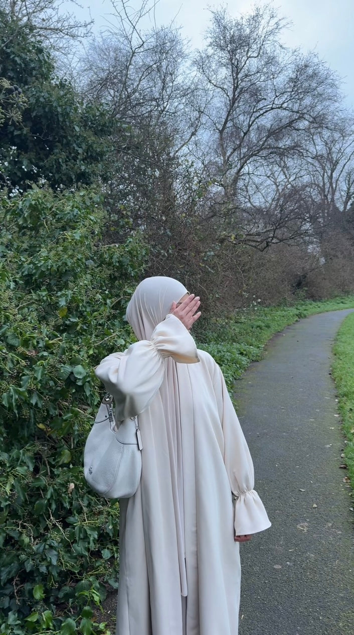 Ruffle sleeve open abaya in cream