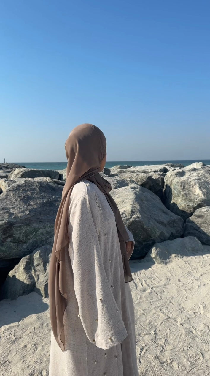 Jawharah in beige