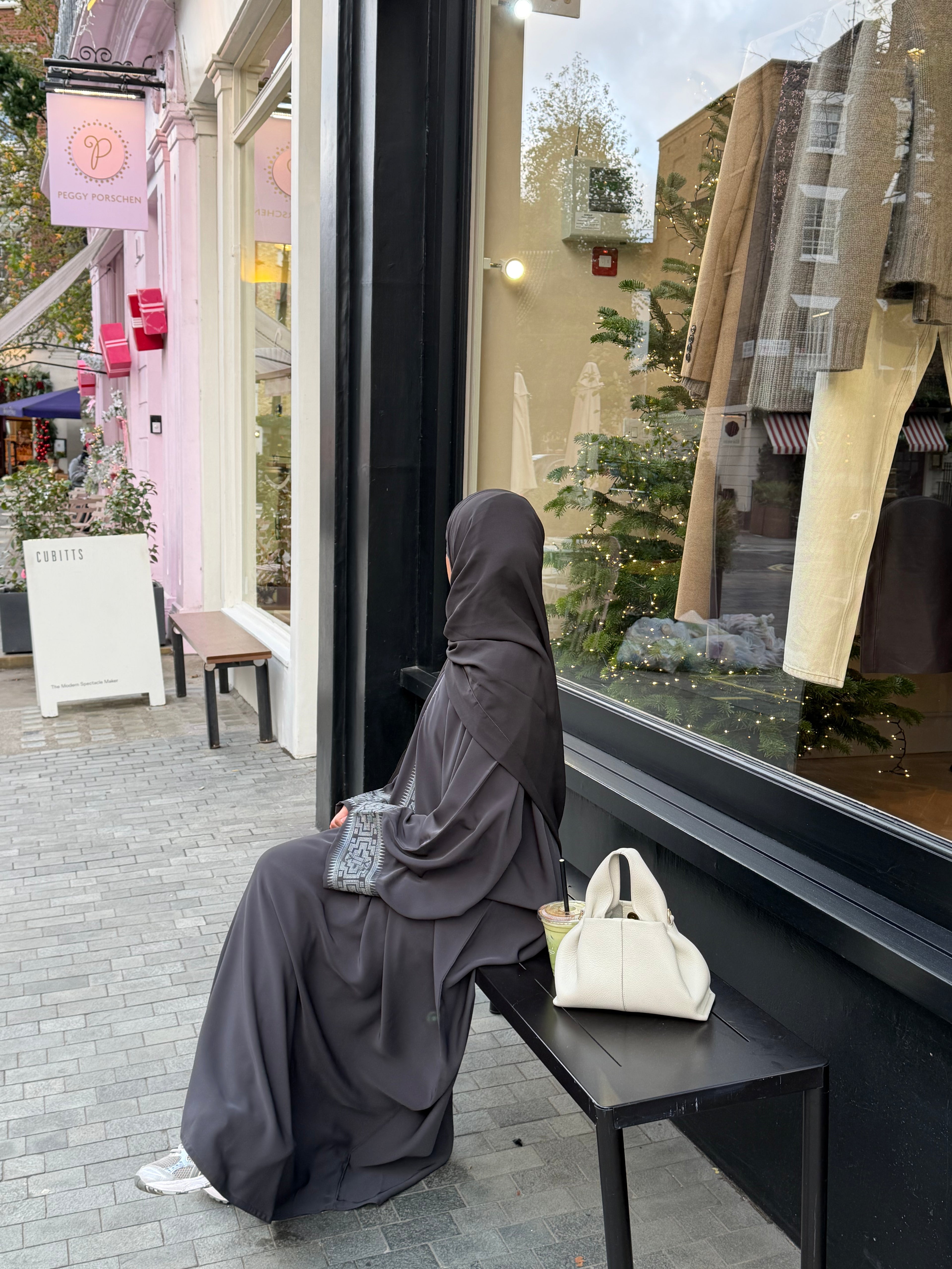 Khayraat in dark green