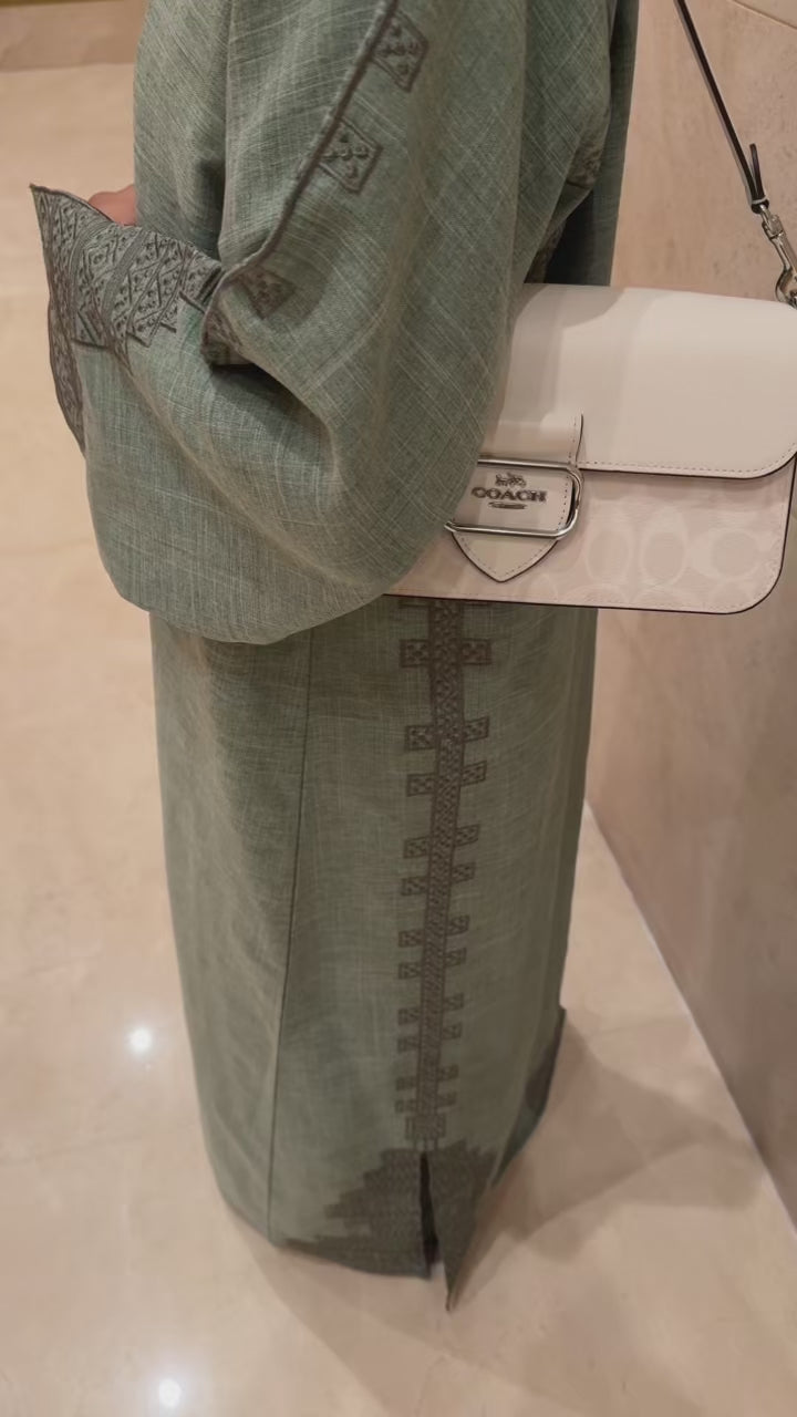 Sahara in Mint green